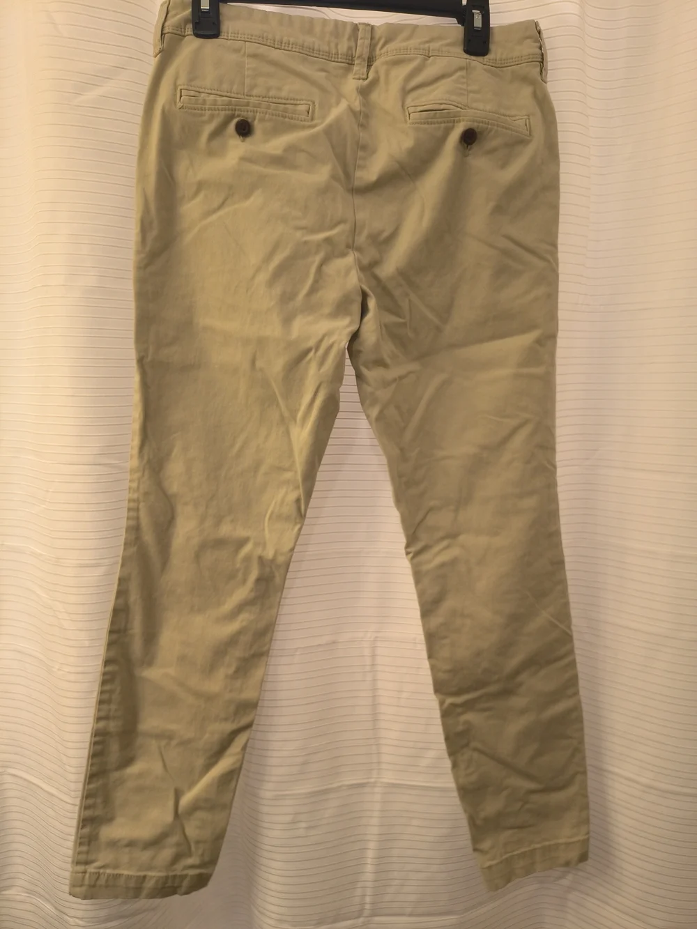 Aeropostale Men's Light Khaki Chino Pants